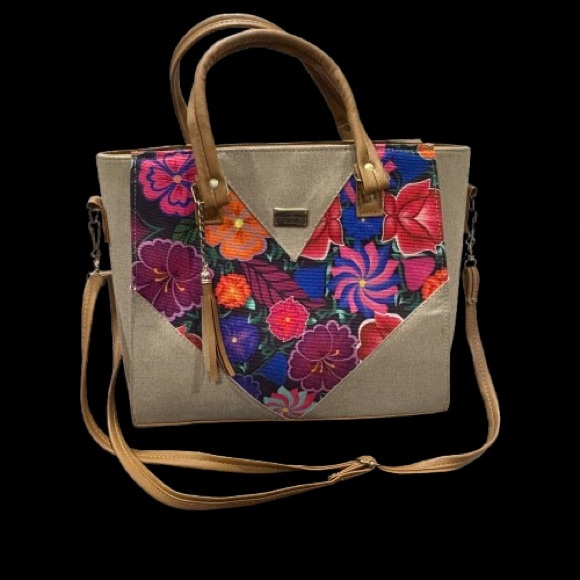 Banana Republic Handbags - Banana Republic Tan Satchel with Floral Heart Design